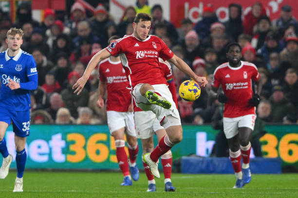 足球不仅是 足球不仅是