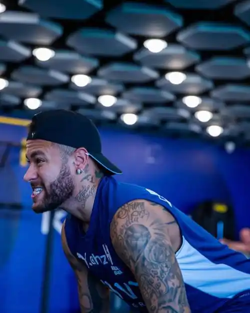 杨超声不仅 杨超声不仅