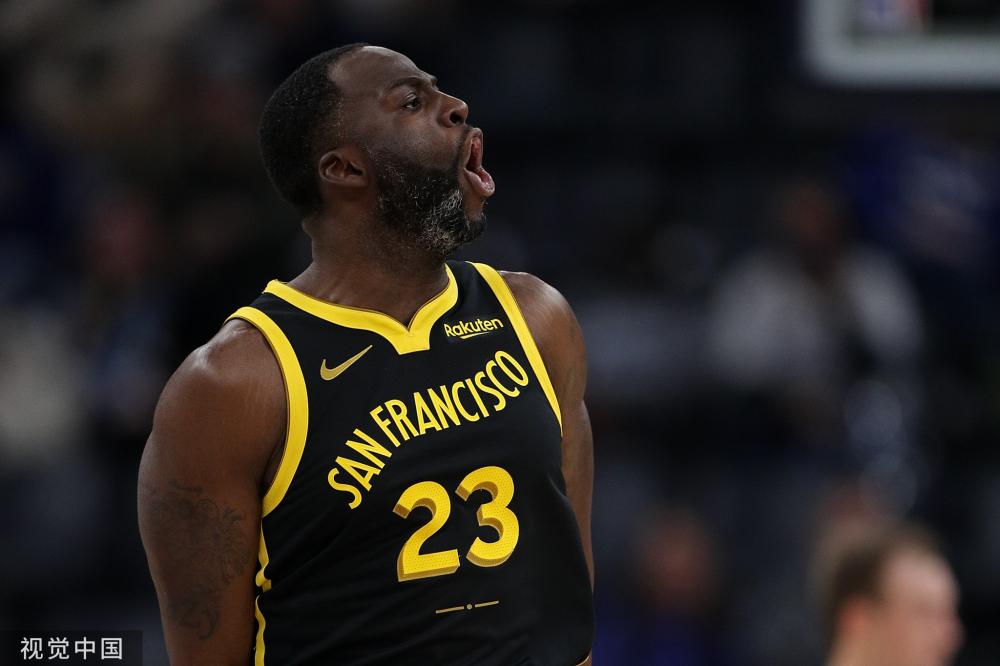 詹宁斯太“坏”了吧，紧急撤回一颗橄榄球