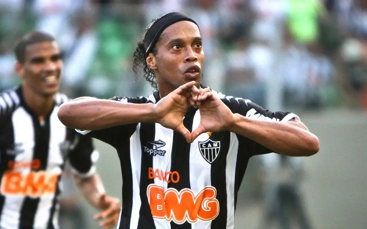 费耶诺德临时主帅：遭遇国米？之前对阵米兰大家也不看好我们