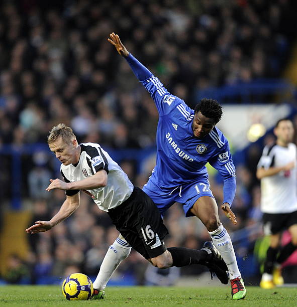 狄龙打趣：昨天没在丰田中心投篮 若他们允许明天计划试试（狄龙笑言：昨天未在丰田中心投篮，若获准明天打算试试）