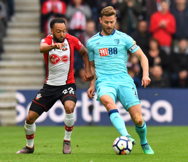 布克：联盟应该彻底取消裁判报告 它只会给所有人带来更多困扰（布克建议联盟彻底废除裁判报告：只会制造更多困扰）